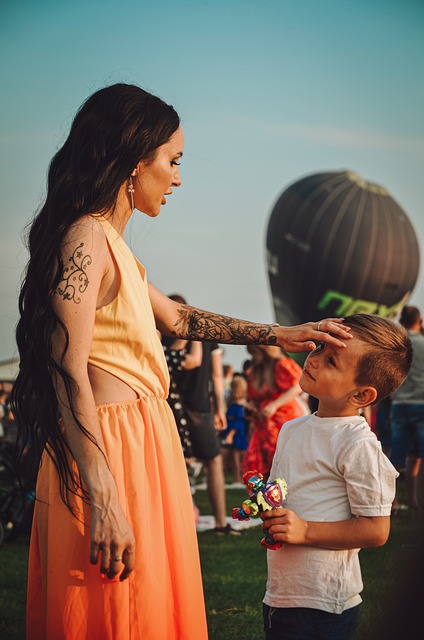 己的言论越 己的言论越